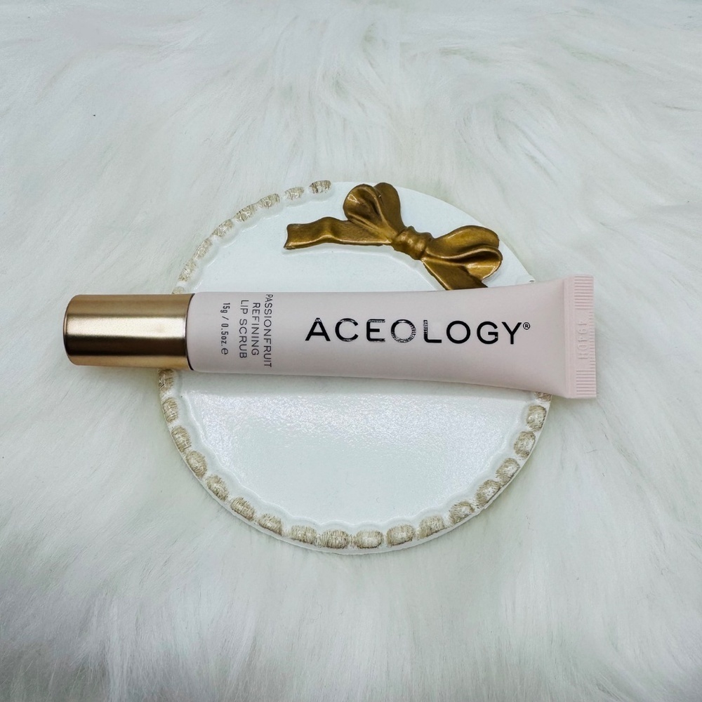 Aceology PASSIONFRUIT REFINING LIP SCRUB - Picture 2 of 4